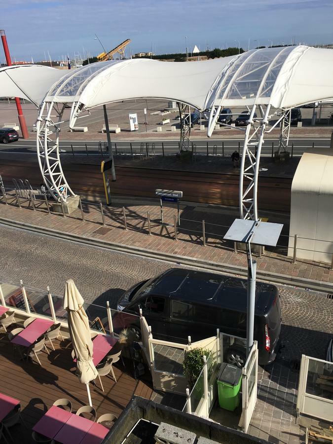 B&B Le Grand Cabaret Nieuwpoort Exterior foto